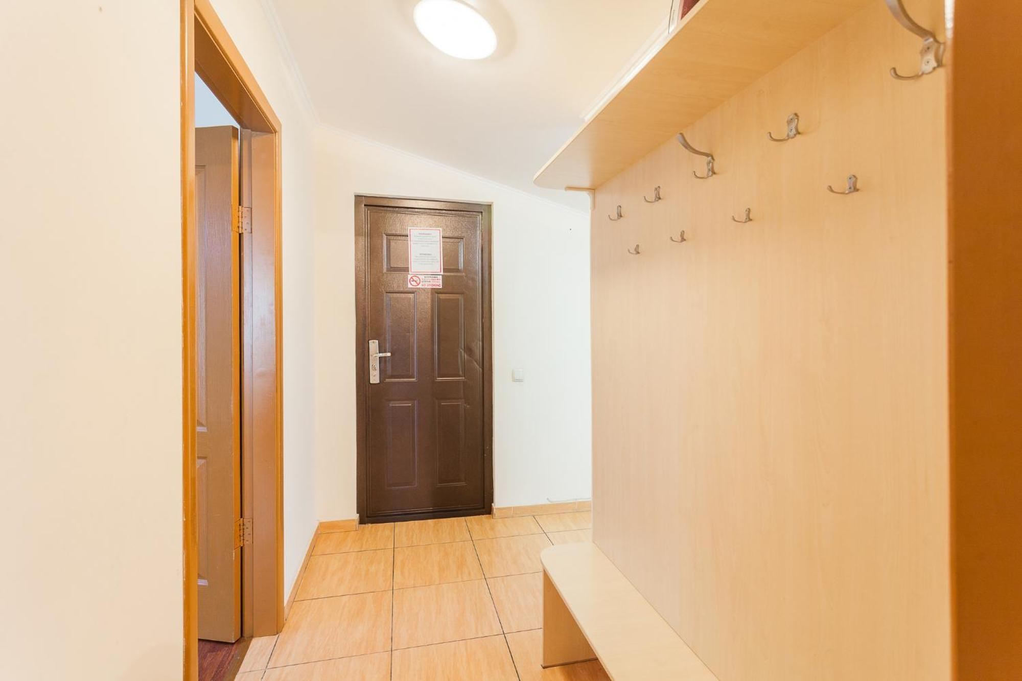 Apartment At Malaya Zhytomyrska 5 Kyiv Exterior photo